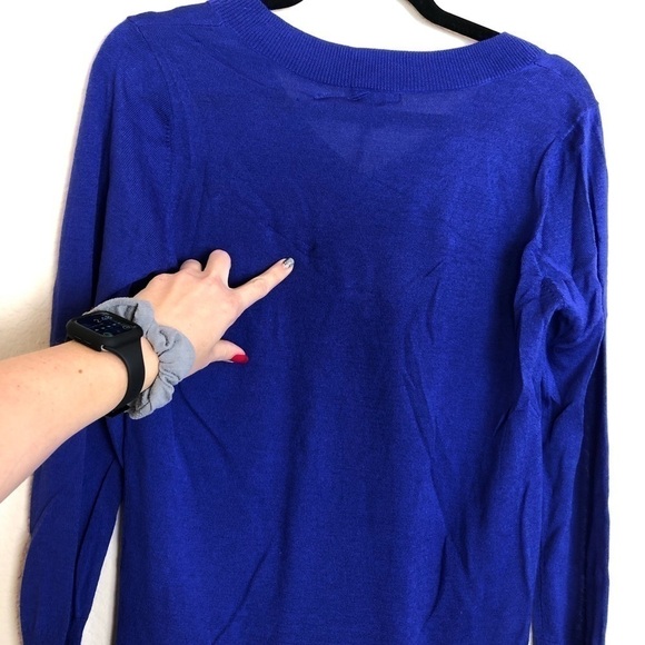 Halogen V-Neck Lightweight Merino Wool Blend Sweater in Royal Neon New With Flaw - Picture 12 of 13